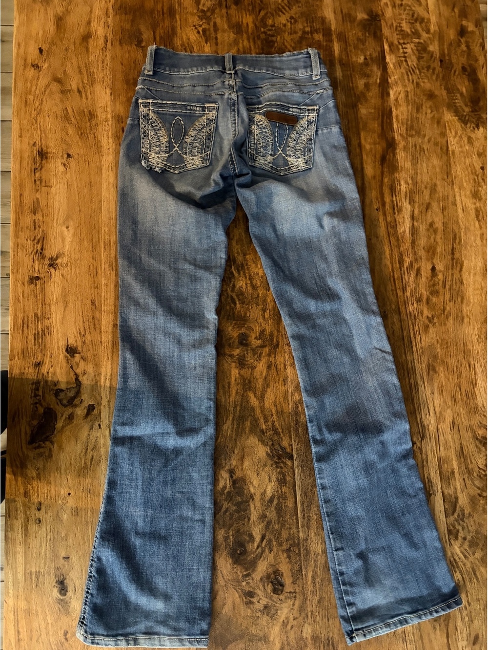 Wrangler Women's Blue Bootcut Jeans with Embroidered Back Pockets, Size 6 - Picture 2 of 4